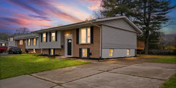 2404 WILLOUGHBY BEACH ROAD