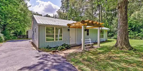2026 THOMPSONVILLE ROAD