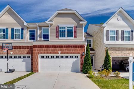 624 HEATHLAND TRAIL