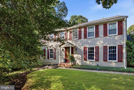 636 BAY GREEN DRIVE