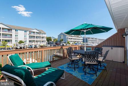 210 WINDWARD DRIVE