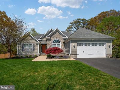 306 LISTMAN COURT