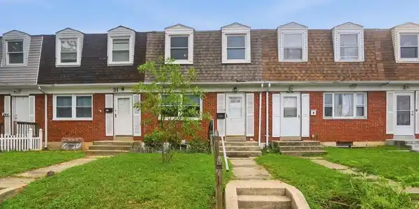 33 BLADEN ROAD