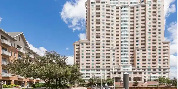 100 HARBORVIEW DRIVE