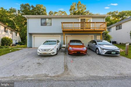 814 WINDSTREAM WAY