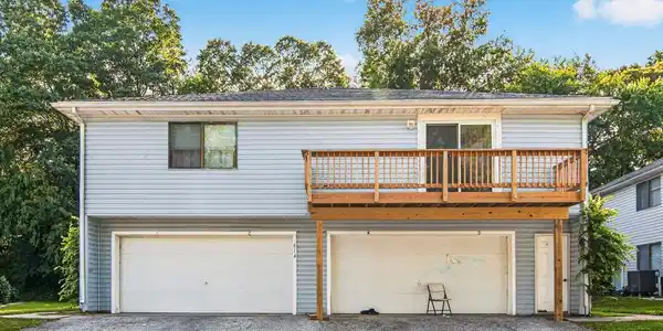 814 WINDSTREAM WAY