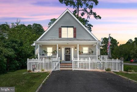 301 3RD STREET