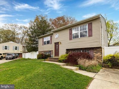 1073 JOHANNA COURT