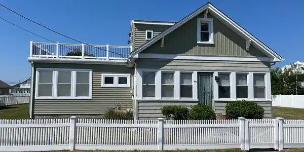 1 ENGLEWOOD ROAD