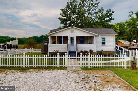5233 BREEZY POINT ROAD