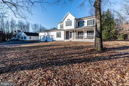 7 SUNNYSIDE DRIVE