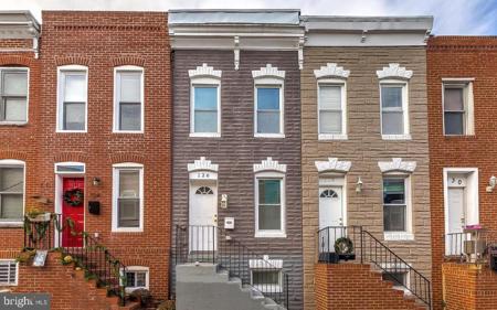 126 BRADFORD STREET