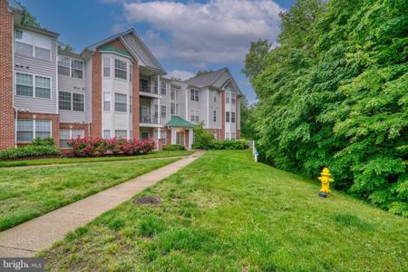 2155 SCOTTS CROSSING COURT