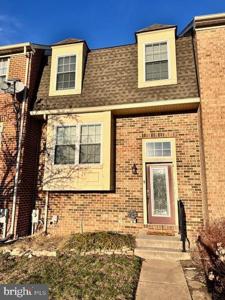 1346 COX COVE COURT