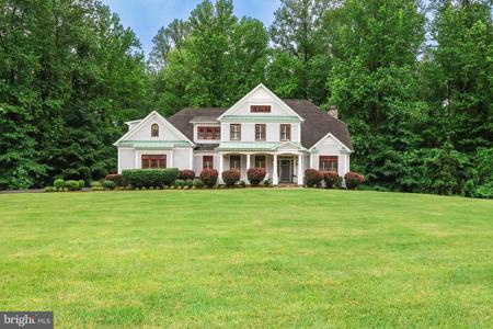 6141 FEDERAL OAK DRIVE