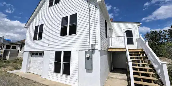301 BAY