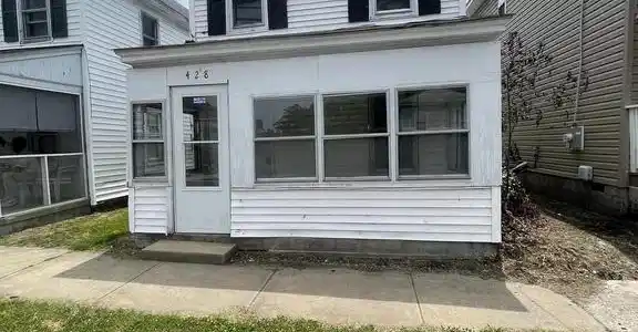 428 HIGH STREET