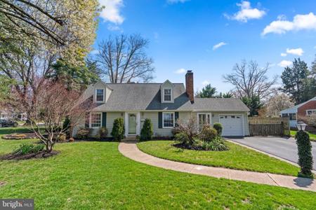 101 HOLLYBERRY ROAD