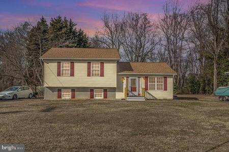 155 BARRACKS BEACH DRIVE