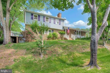 130 CALVERT TOWNE WAY