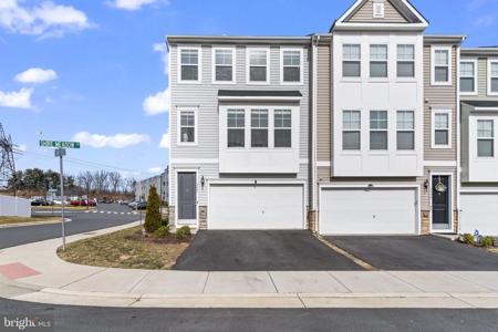 3992 SHIRE MEADOW LANE