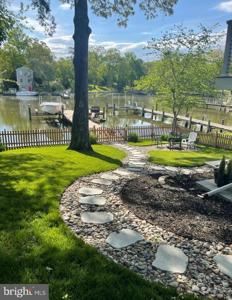 787 POWHATAN BEACH ROAD