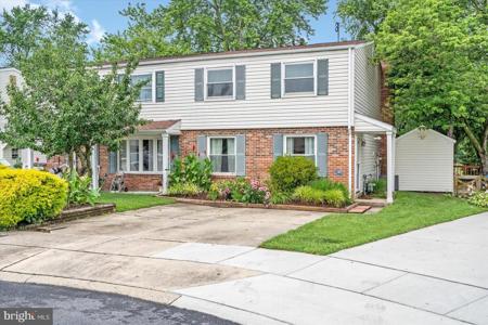 128 BREAKWATER COURT