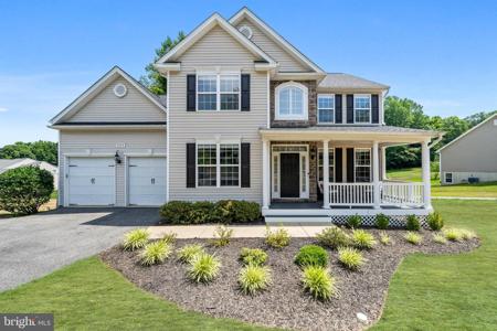 555 SONOMA LANE