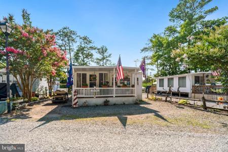 111 BEACH HARBOR DRIVE