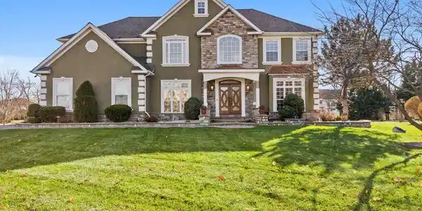 148 BAKERFIELD DRIVE