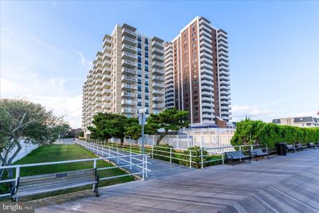 101 S PLAZA PLACE