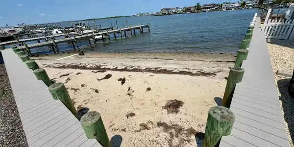 214 SHIP BOTTOM AVENUE