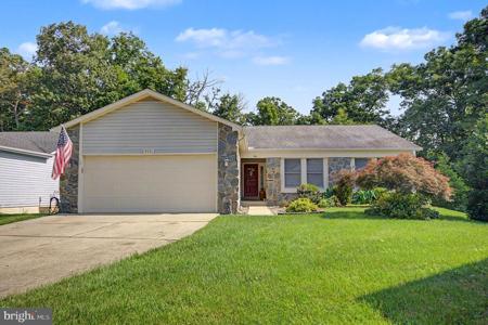 816 BOATSWAIN WAY