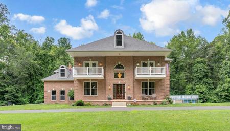 1825 NORRIS FARM PLACE