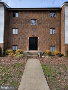 22022 GLOUCESTER COURT