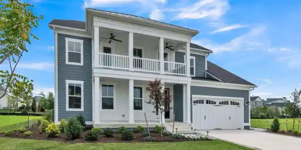 140 PADDOCK WAY