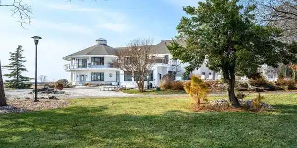 121 KILBY POINT