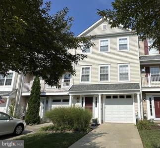 1405 ANNA MARIE COURT