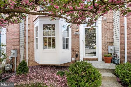 3939 BUSH COURT