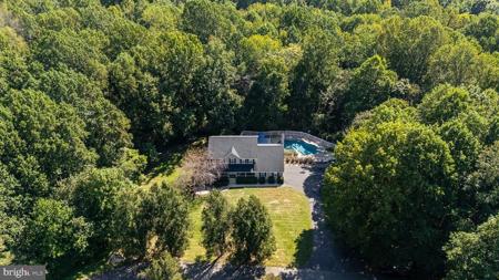 2424 WILDFLOWER LANE