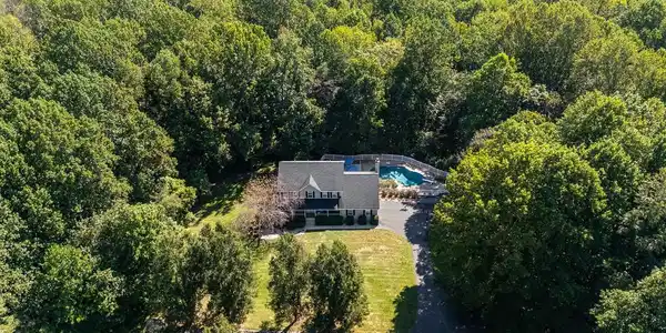 2424 WILDFLOWER LANE