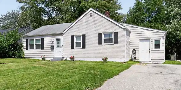 48 YALE AVENUE