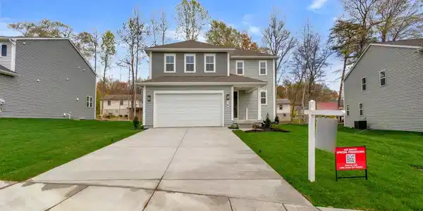 18 POPLAR COURT