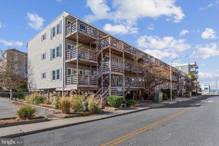 9 46TH STREET