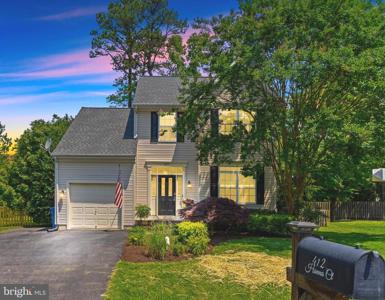 412 HANNA COURT