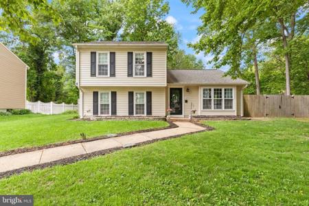 1276 COURTNEY LANE