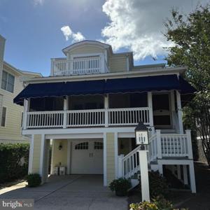 306 HOLLYWOOD STREET