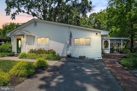 3050 WOOSTER DRIVE