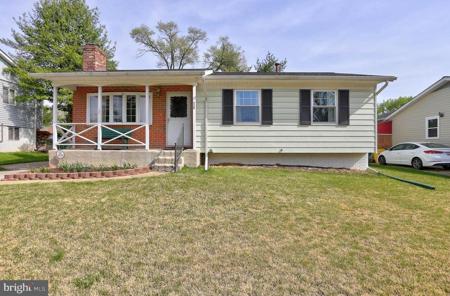 526 CHALET DRIVE