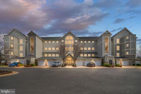 1621 LADUE COURT